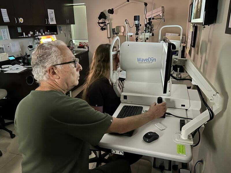 WaveDyn Vision Analyzer used for advanced scleral lens evaluation